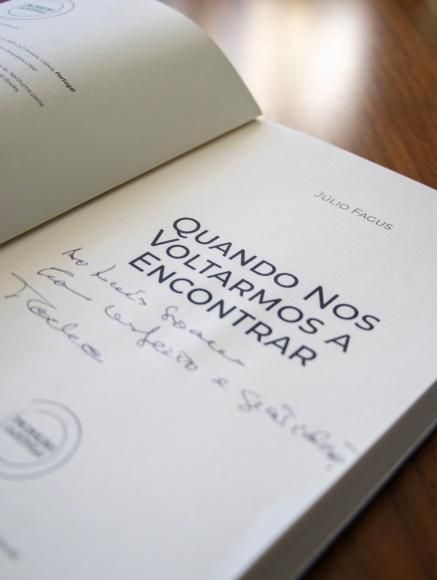 Visita do Prof. J&uacute;lio Fagus, autor do livro &ldquo;Quando nos voltarmos a encontrar&rdquo;