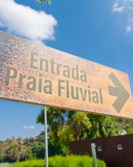 Praia Fluvial Arquiteto Albino Mendo distinguida com a Bandeira &ldquo;Praia Acess&iacute;vel &ndash; Praia para Todos!&rdquo;