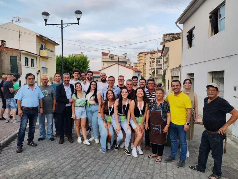 Preparação da Festa de Nossa Sra do Ó - Golfeiras