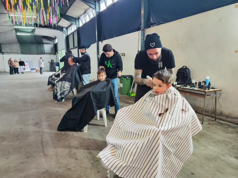 Barbearia solidária